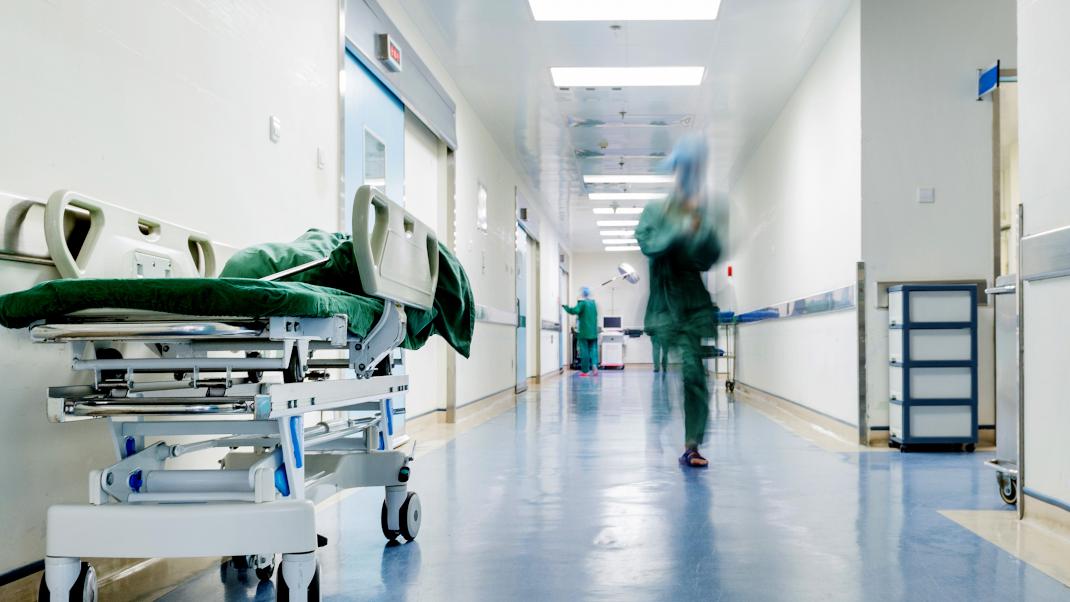 Κορωνοϊός: 3.067 νέα κρούσματα, 824 οι διασωληνωμένοι και 91 νέοι θάνατοι - Αύξηση 3,99% στις εισαγωγές στα νοσοκομεία