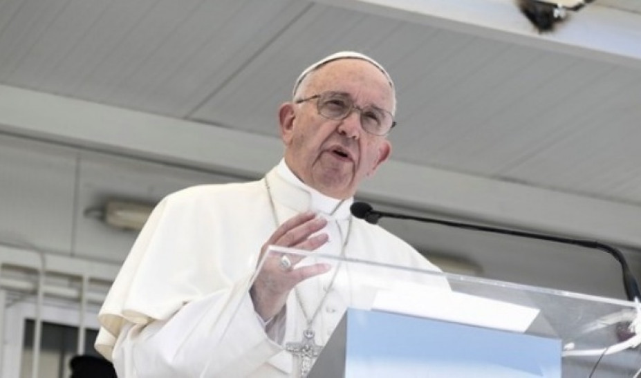 Πάπας Φραγκίσκος: Όλοι πρέπει να έχουν πρόσβαση στους εμβολιασμούς και στις θεραπείες