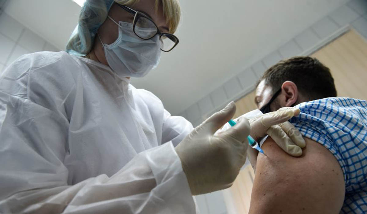 Ρωσία: 12.000 Μοσχοβίτες έχουν ήδη εμβολιαστεί -Στόχος να λάβουν το εμβόλιο 7 εκατ. πολίτες