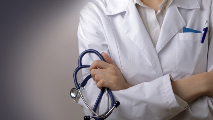 Κορωνοϊός: Ξεκινάει την Τετάρτη 12 Ιανουαρίου η επιστράτευση ιδιωτών γιατρών - Δημοσιεύτηκε το ΦΕΚ