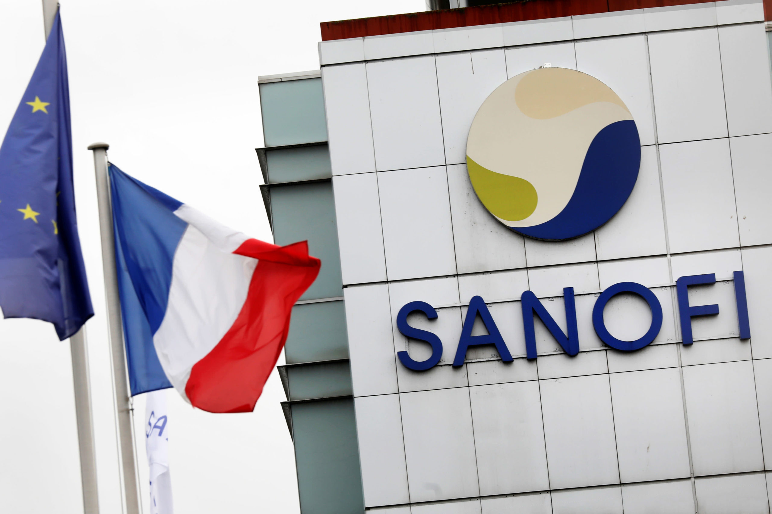 Η γαλλική φαρμακευτική εταιρεία Sanofi θα παραγάγει το εμβόλιο της Pfizer-BioNTech