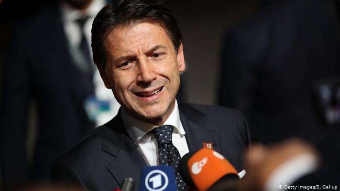 Ιταλία: Πρώτη σε προτιμήσεις η Λέγκα του Σαλβίνι αλλά με Κόντε πρωθυπουργό