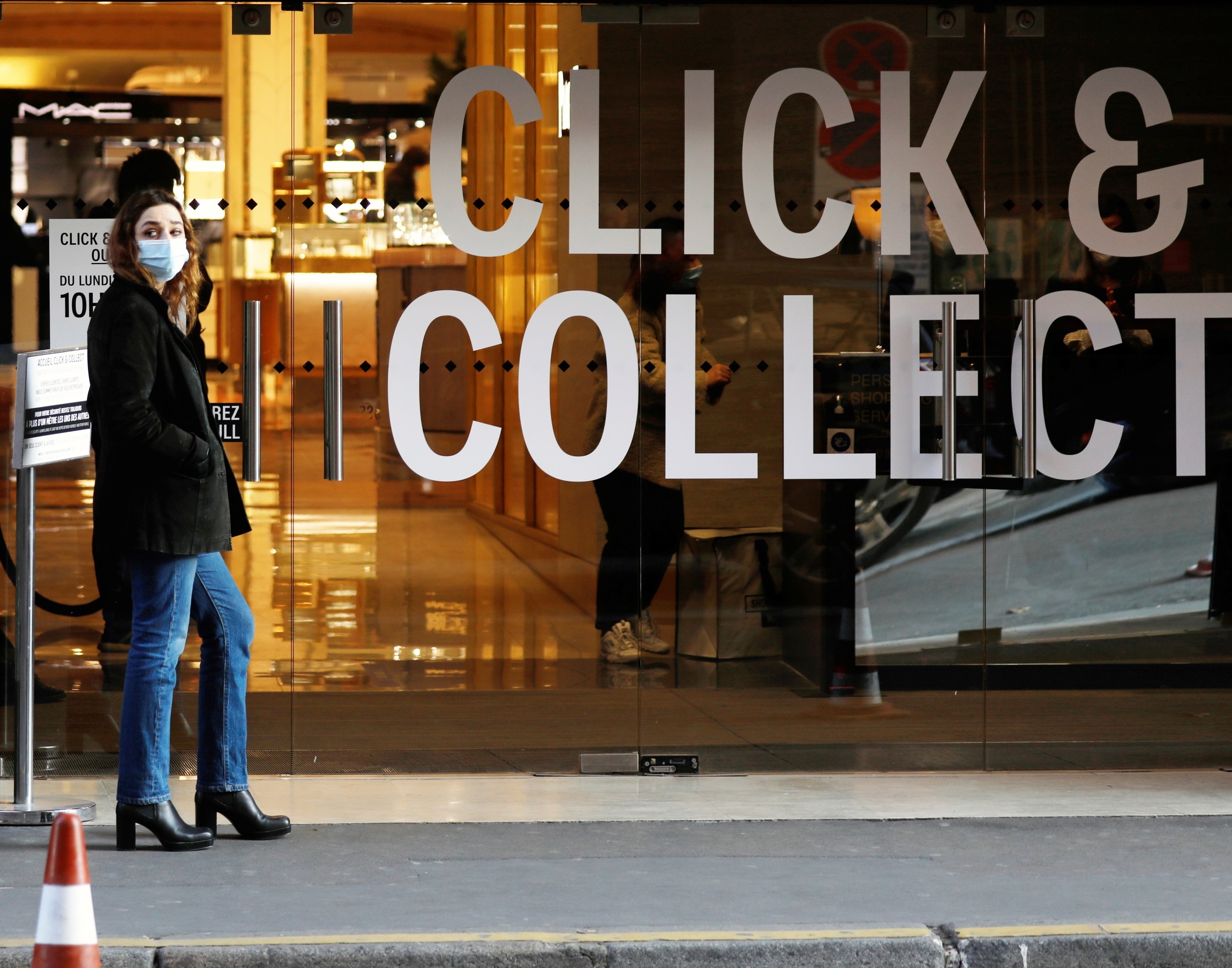 Click & Collect: Έρχεται στην Ελλάδα η νέα μέθοδος παραλαβής προϊόντων -Ποια είναι τα πλεονεκτήματα