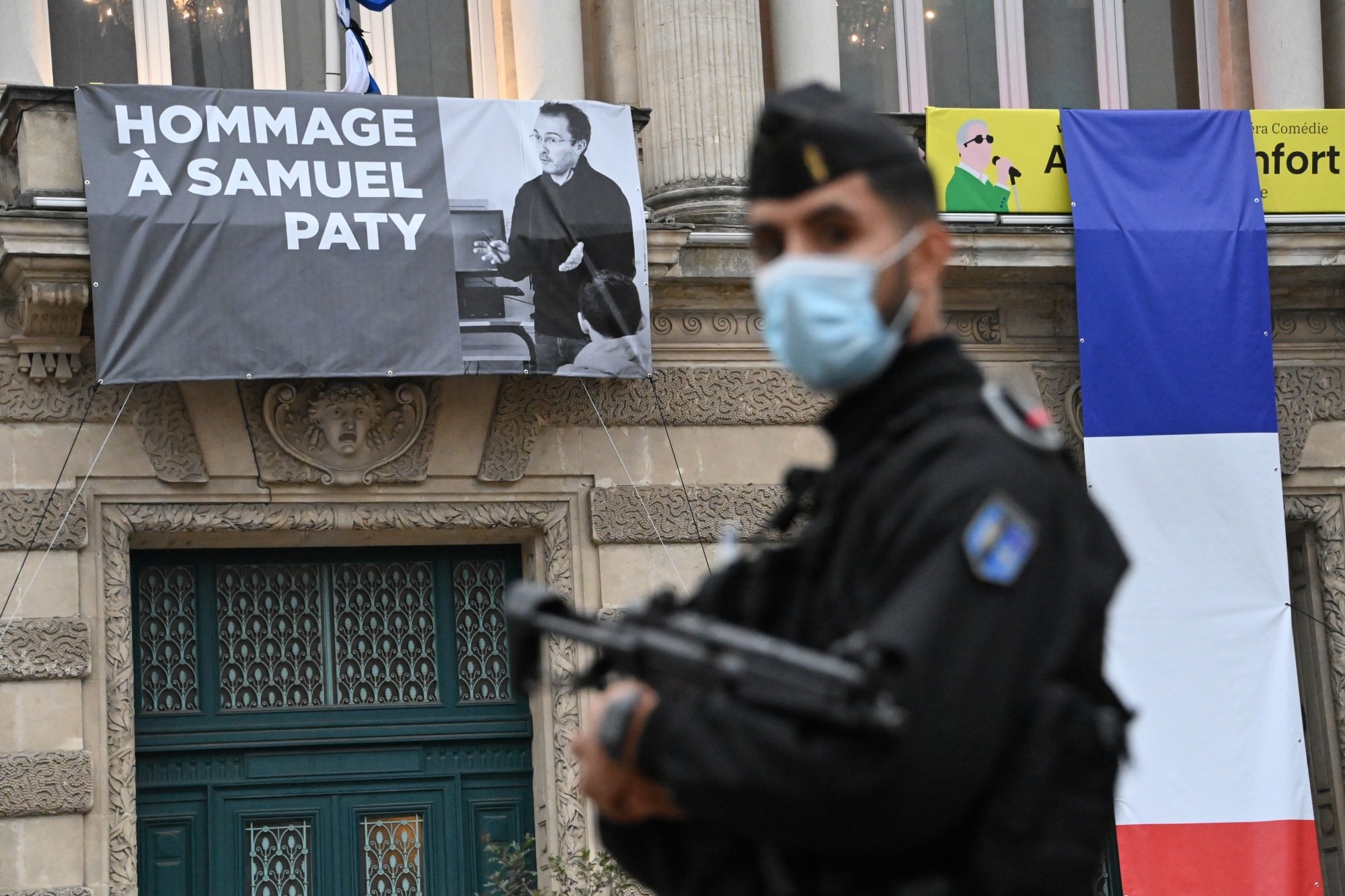 Γαλλία: Συλλήψεις για συμμετοχή στην δολοφονία του καθηγητή Σαμουέλ Πατί