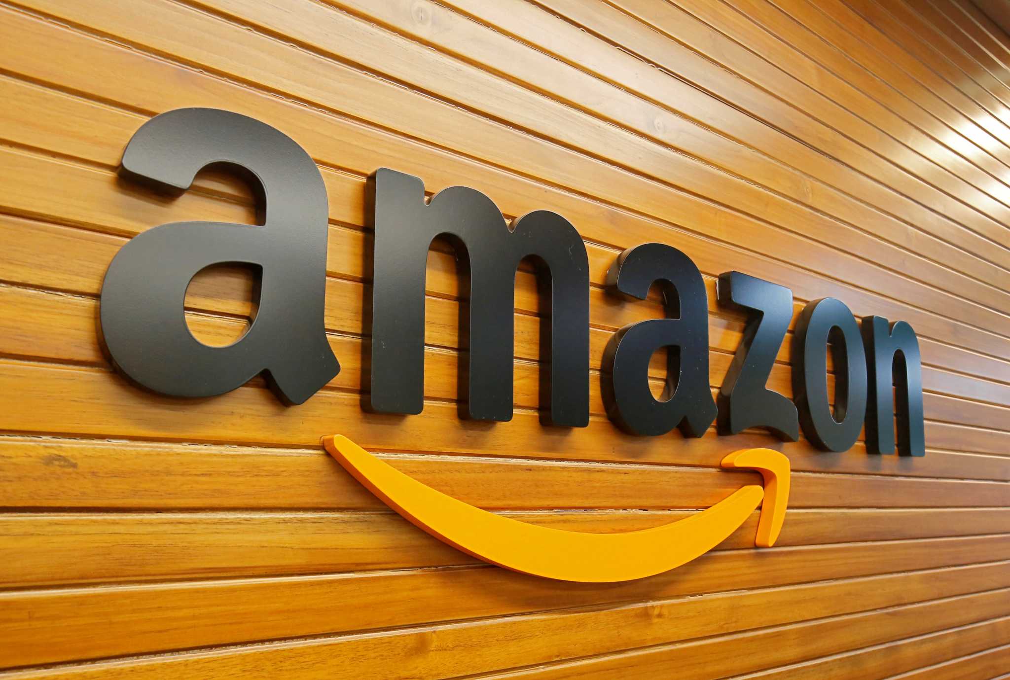«Ένοχη» για εκδικητικές απολύσεις η Amazon