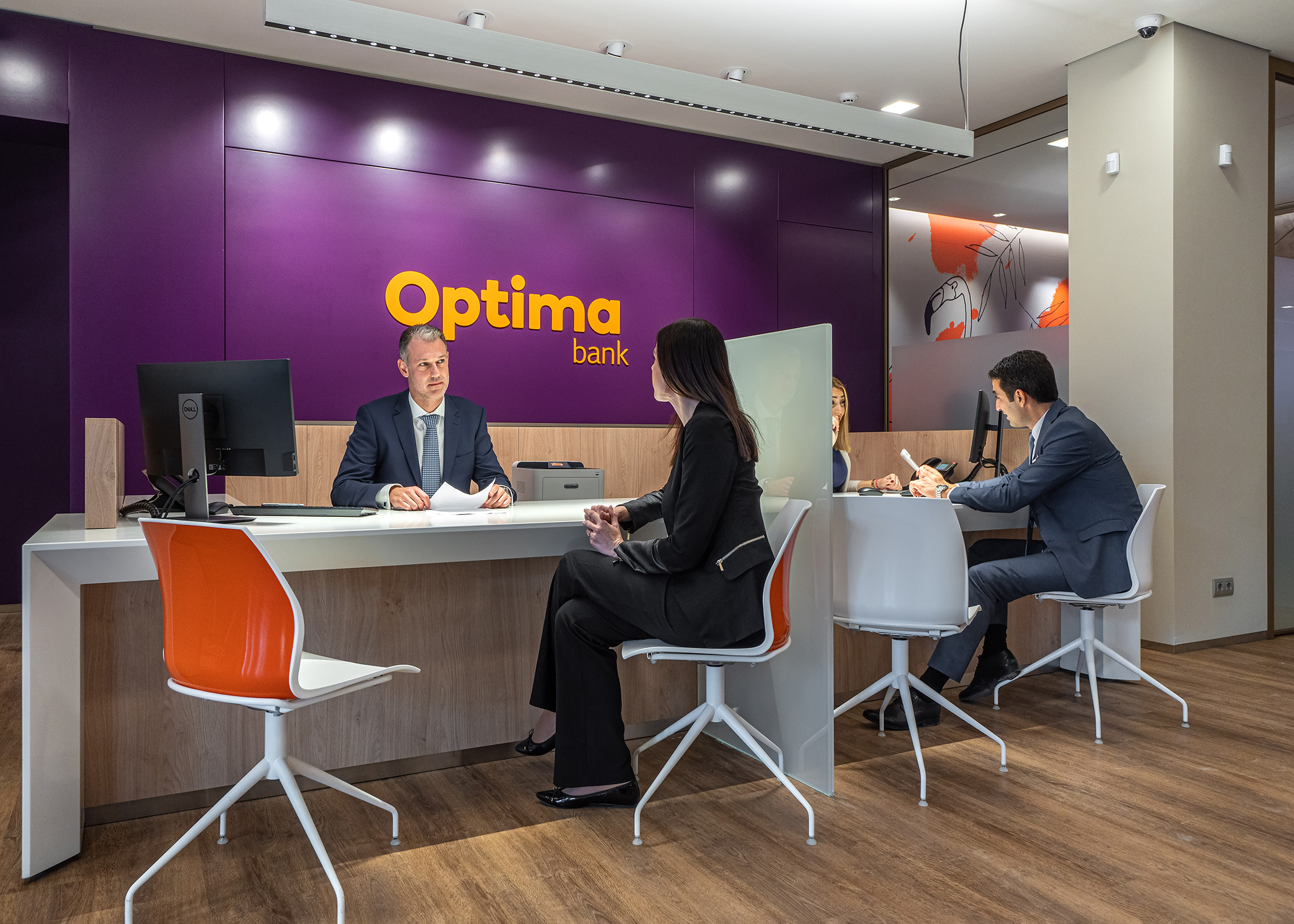 Optima Bank: Καταθέσεις 750.000.000 ευρώ, ΑΜΚ 80 εκατομμυρίων και νέα καταστήματα