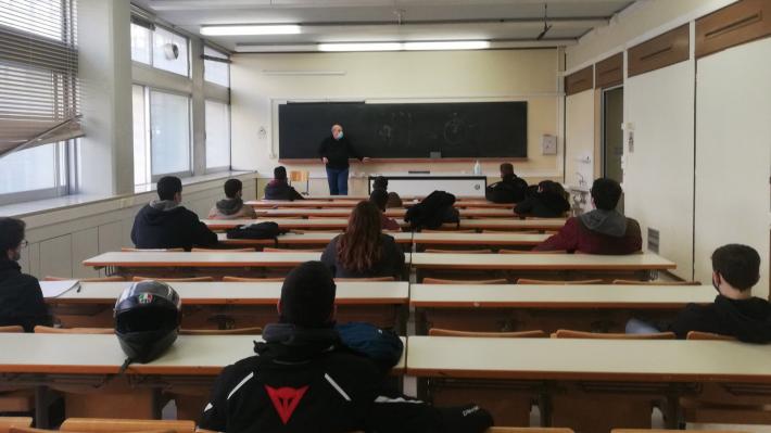 Κορωνοϊός: Πως θα λειτουργήσουν με φυσική παρουσία των φοιτητών τα πανεπιστήμια