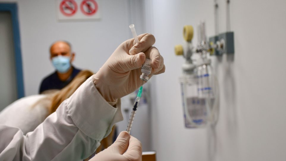 Αυξημένος ο κίνδυνος να νοσήσουν οι ανεμβολίαστοι κάτοικοι των περιοχών με χαμηλή εμβολιαστική κάλυψη