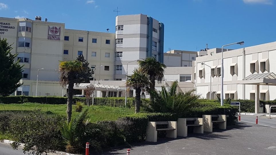 Κρήτη: 85χρονος κατέληξε στο ΠΑΓΝΗ, 8 λεπτά μετά τον εμβολιασμό!