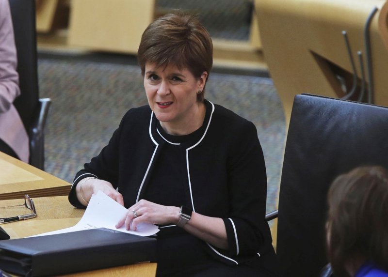 Ανάσα για την πρωθυπουργό της Σκωτίας λίγες βδομάδες πριν τις κρίσιμες βουλευτικές εκλογές