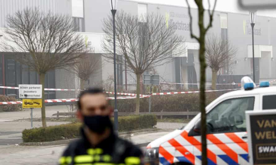 Συναγερμός στην Ολλανδία: Αποκλείσθηκε η περιοχή του Κοινοβουλίου λόγω απειλής για βόμβα