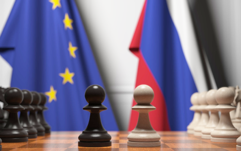 Βαθαίνει επικίνδυνα το ρήγμα της ΕΕ  με την Μόσχα