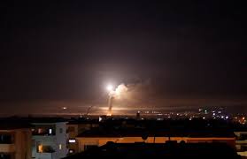 Η συριακή αεράμυνα αναχαίτισε «ισραηλινή επίθεση» με πυραύλους στον εναέριο χώρο της Δαμασκού