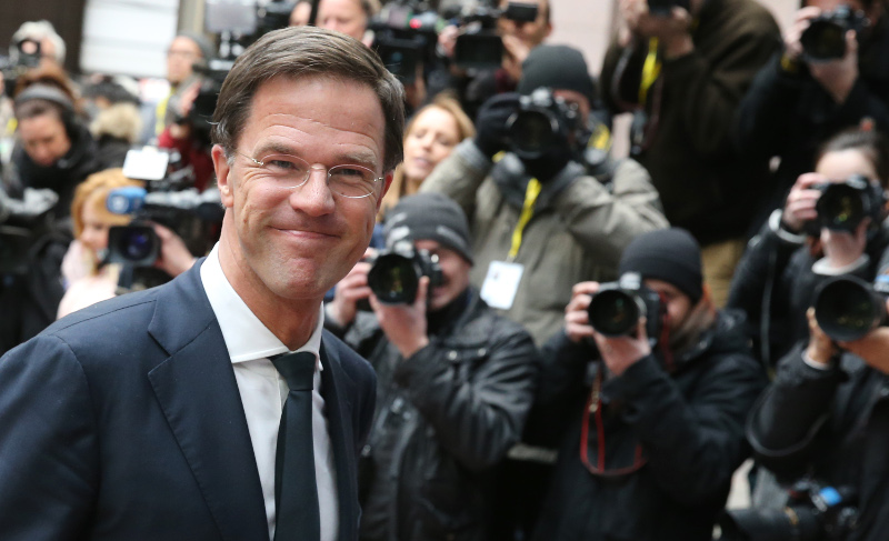 Ολλανδία: O Μαρκ Ρούτε φαίνεται ότι επικρατεί στις βουλευτικές εκλογές