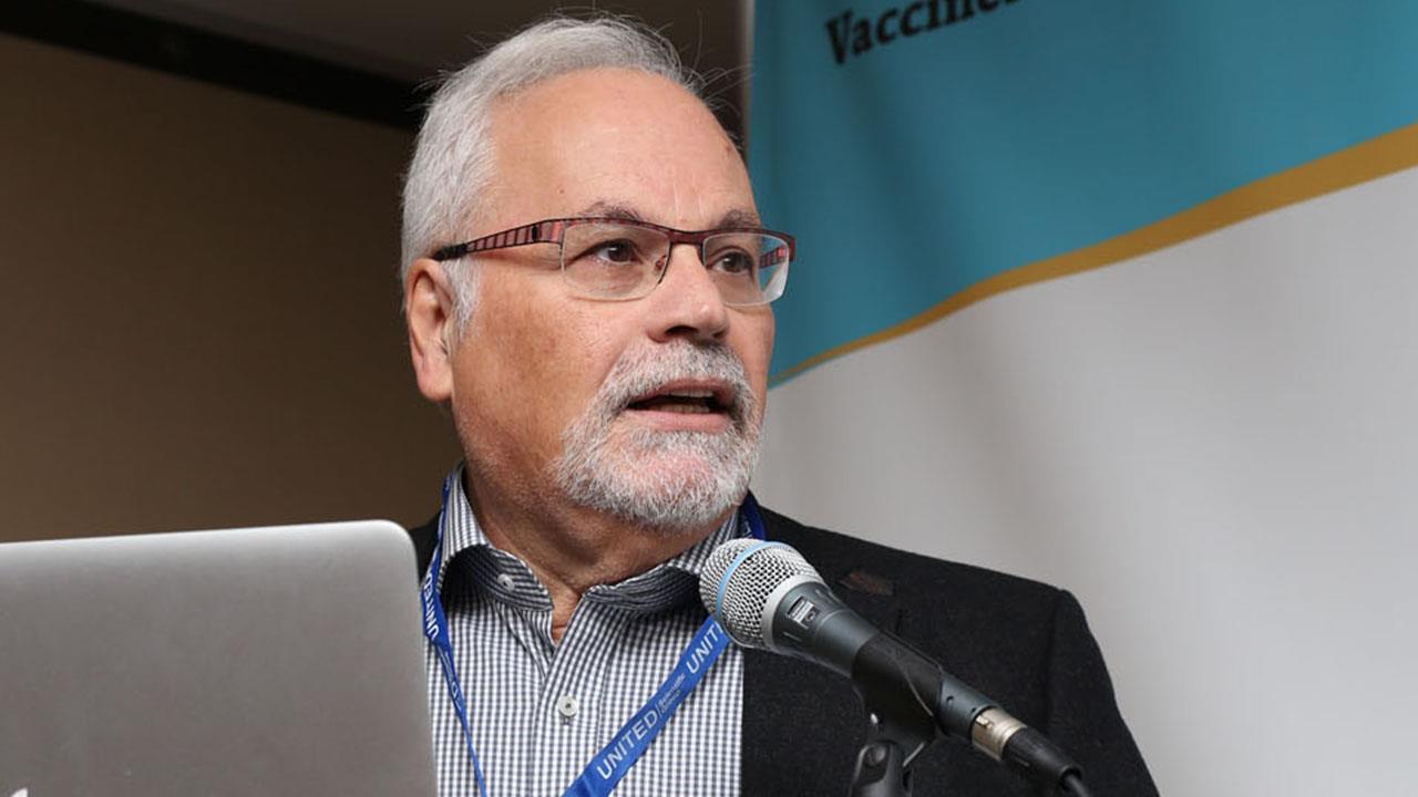 Παυλάκης: Χάσαμε διασωληνωμένο ασθενή, είχε κάνει και τις δύο δόσεις του εμβολίου