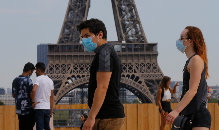 Η Γαλλία περιμένει την κορύφωση του τρίτου κύματος της πανδημίας στις επόμενες 7 με 10 ημέρες