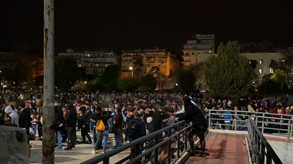 Θεσσαλονίκη: Εισαγγελέας για το κορωνοπάρτι με τα 1.000 άτομα στο ΑΠΘ