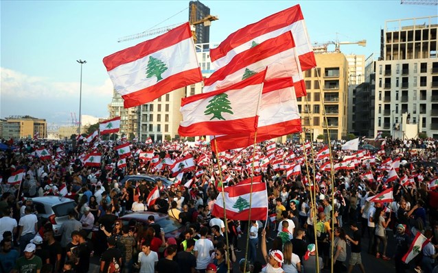 Kυρώσεις σε Λιβανέζους αξιωματούχους που εμπλέκονται στην πολιτική κρίση από τη Γαλλία