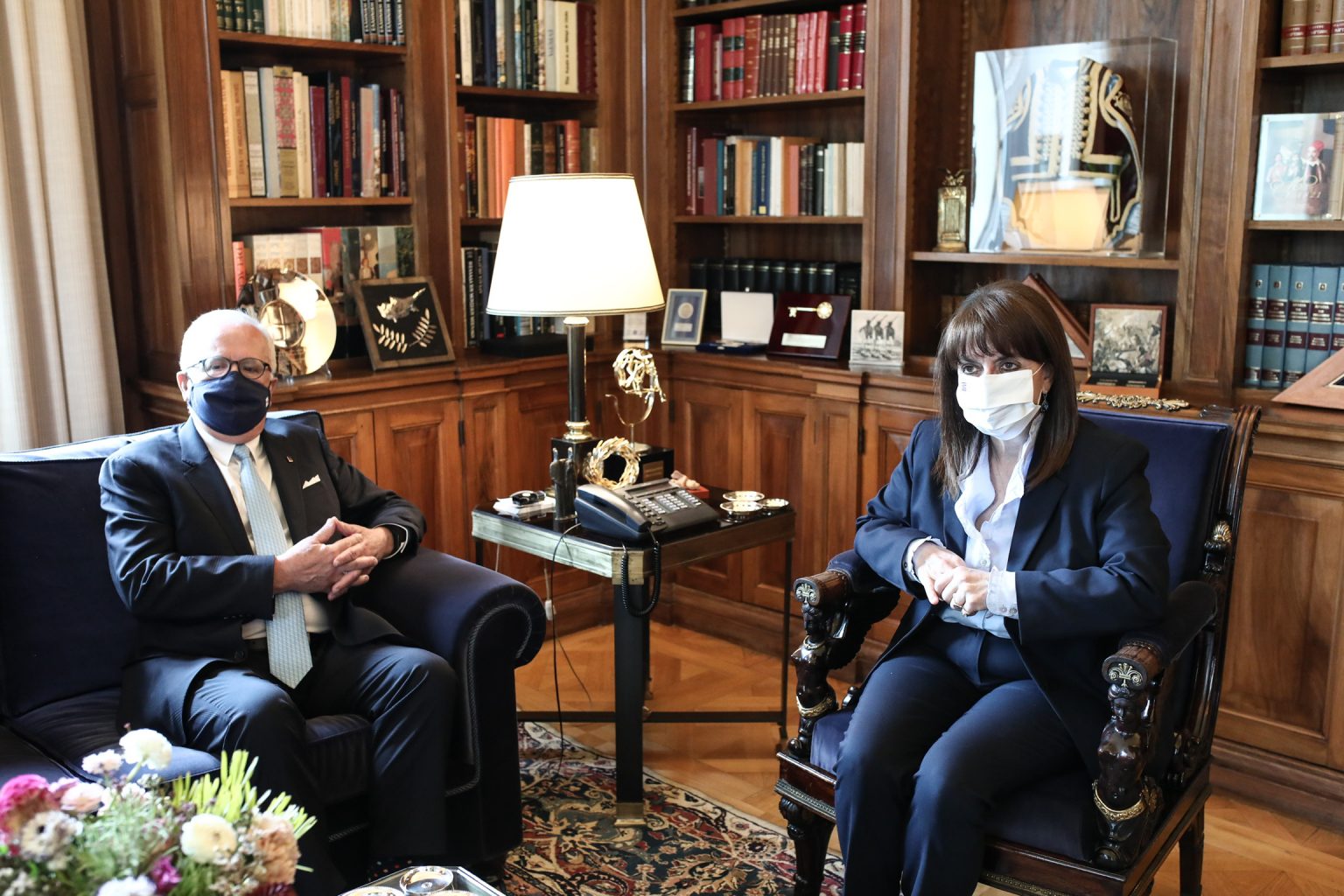 Συνάντηση ΠτΔ Κ. Σακελλαροπούλου με τον πρόεδρο της Τράπεζας Πειραιώς