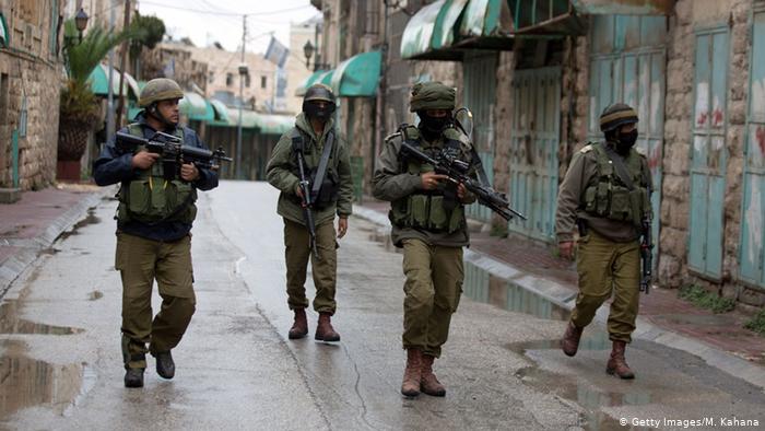 Με "μαζική" ενίσχυση των δυνάμεων ασφαλείας σε πόλεις με μικτό πληθυσμό απαντά το Ισραήλ