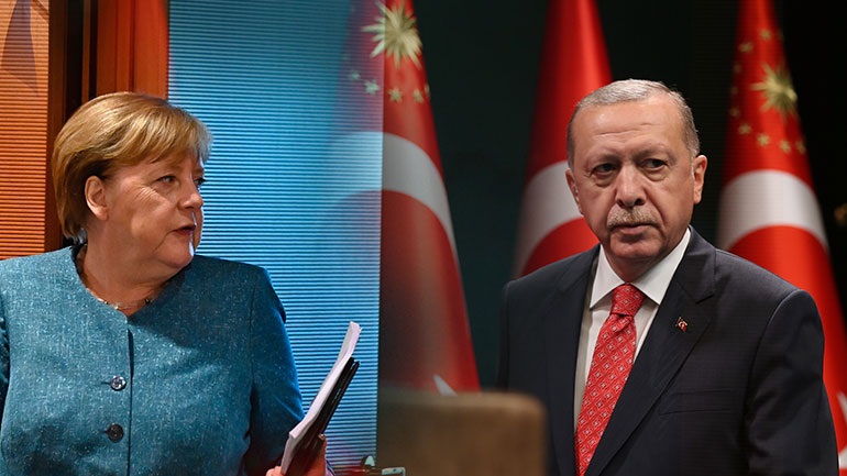 Η  Άγγελα Μέρκελ ζητά  από τον τούρκο Πρόεδρο Ταγίπ Ερντογάν να αποχωρήσει από την Λιβύη