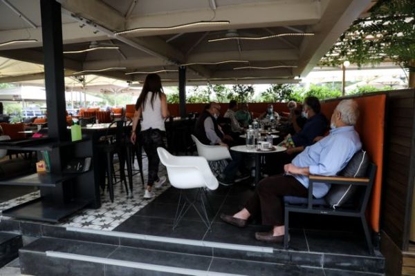 «Λουκέτο» σε πάνω από 100 μπαρ και εστιατόρια για παραβίαση των μέτρων κατά της πανδημίας - Όλα τα ονόματα
