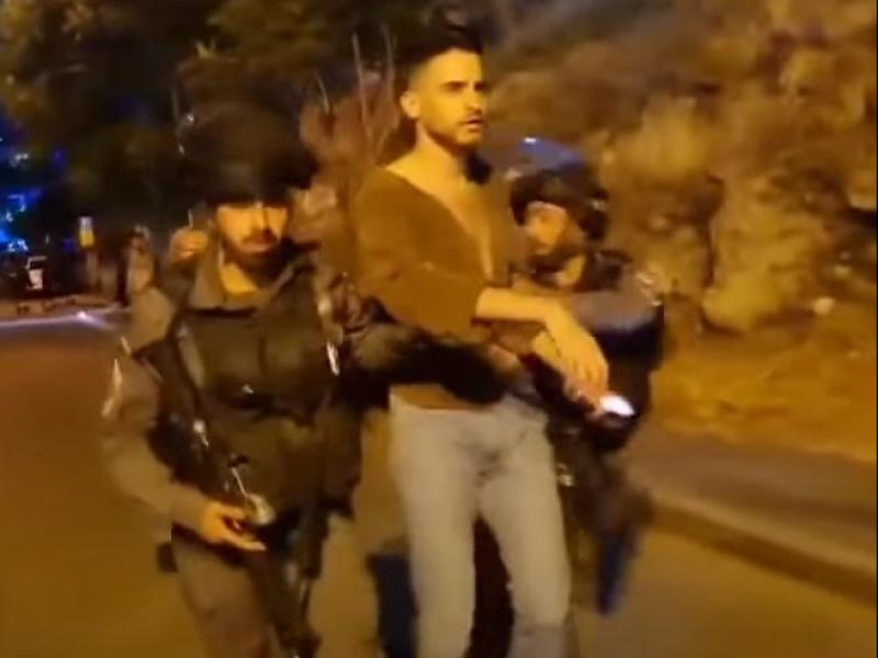 Ιερουσαλήμ: Έκαναν έξωση σε γνωστό Παλαιστίνιο συγγραφέα και ποιητή μετά τις αποκαλύψεις του στο CNN  (Βίντεο)