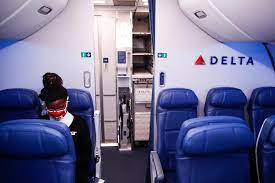 Η Delta γίνεται η πρώτη αεροπορική που επαναφέρει τις πτήσεις από ΗΠΑ σε Ελλάδα