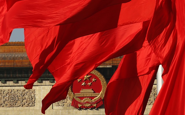 Η Κίνα έχει δικαίωμα να παίρνει μέτρα για να προστατέψει την "κυριαρχία" της, εκτιμά η Μόσχα
