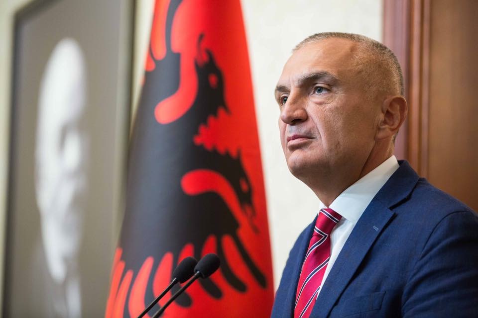 Η αλβανική Βουλή αποφάσισε την αποπομπή του προέδρου Ιλίρ Μέτα