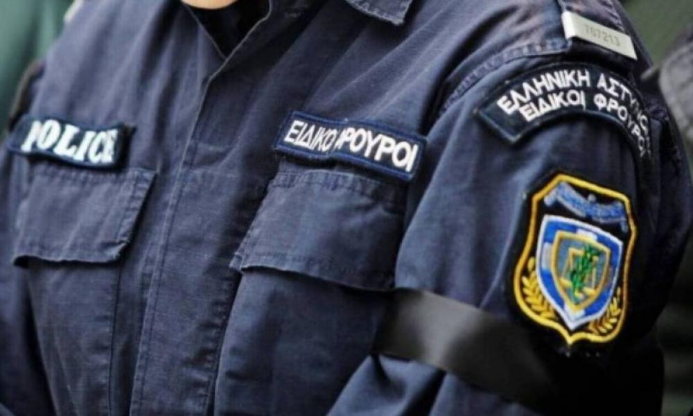 Αστυνομικός στην φρουρά της Προέδρου της Δημοκρατίας εμφανιζόταν ως “εισαγγελέας”