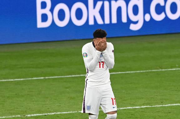 Ρατσιστικό ξέσπασμα στα μέσα κοινωνικής δικτύωσης για τους παίκτες  της Αγγλίας