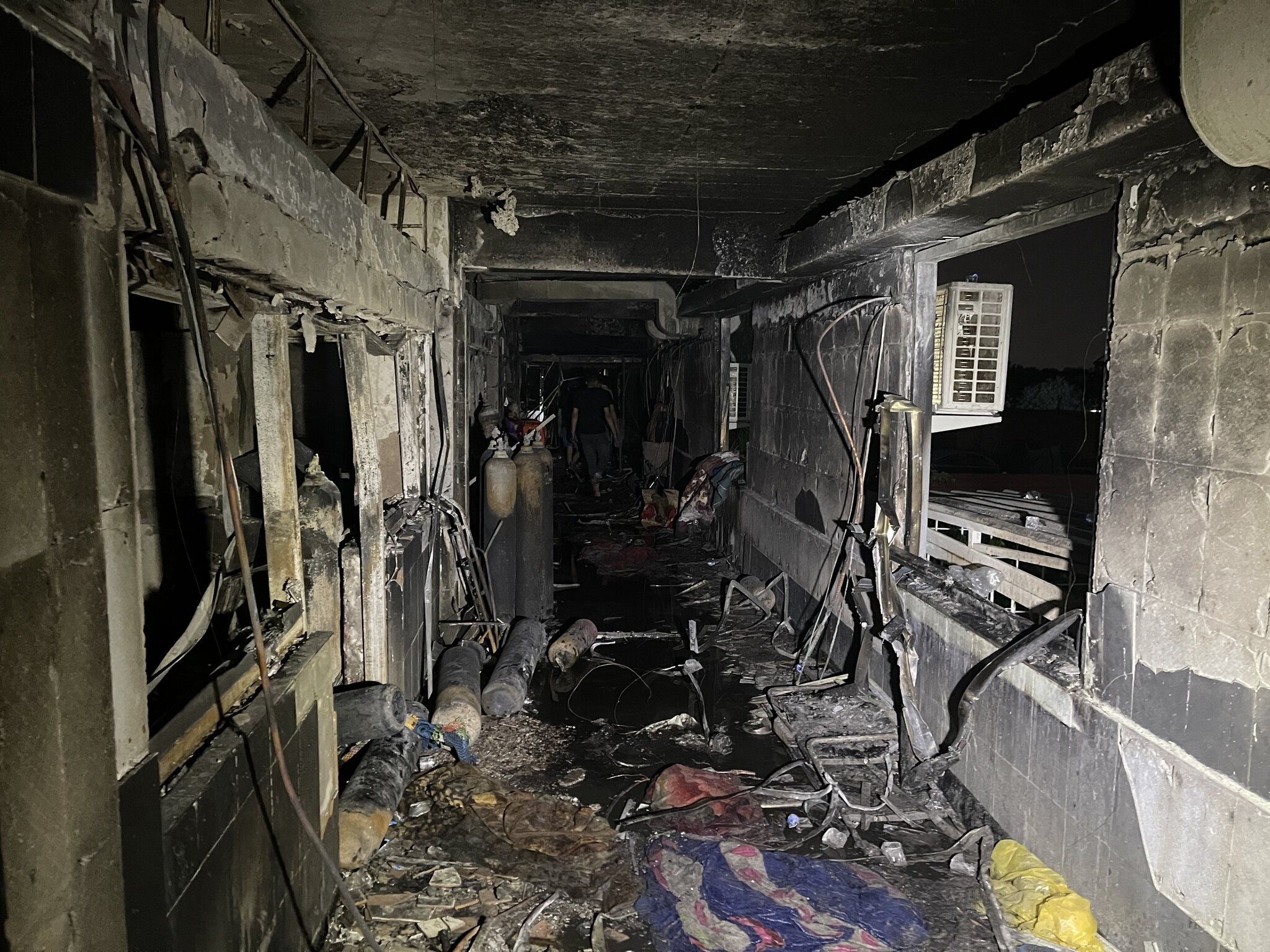Τουλάχιστον 20 νεκροί από πυρκαγιά σε μονάδα Covid-19 σε νοσοκομείο του Ιράκ