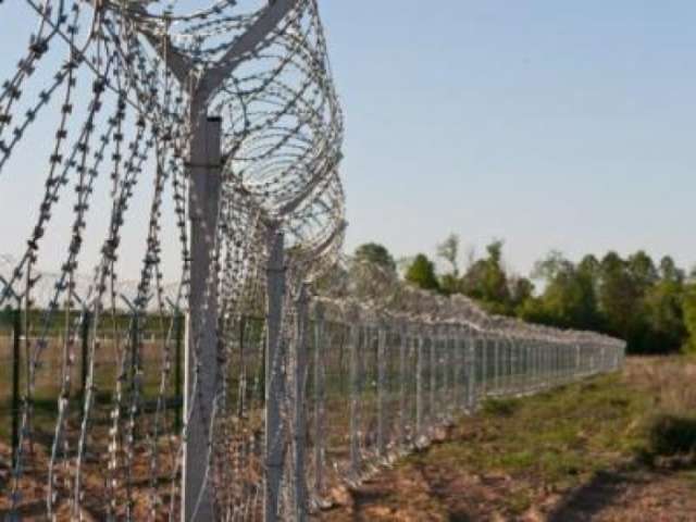 Πολωνία: Nέος φράχτης στα σύνορα με τη Λευκορωσία για να σταματήσουν οι μεταναστευτικές ροές