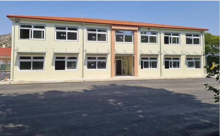 Η ανάρτηση του Κυριάκου Μητσοτάκη για το σχολείο στο Δαμάσι Τυρνάβου που καταστράφηκε από το σεισμό