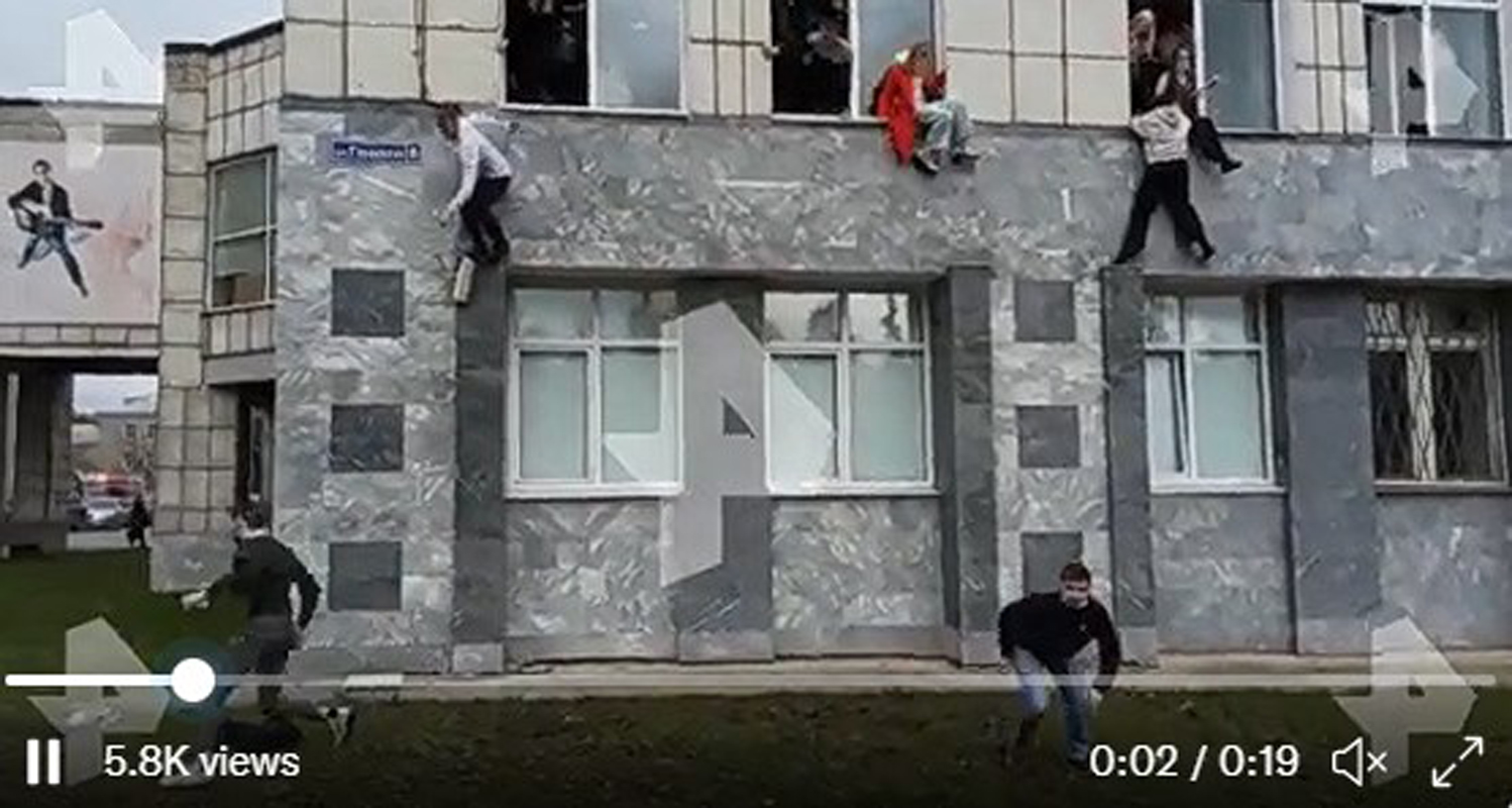 Επίθεση ενόπλου με νεκρούς σε πανεπιστήμιο στην Ρωσία - Κρεμιούνται από τα παράθυρα για να σωθούν