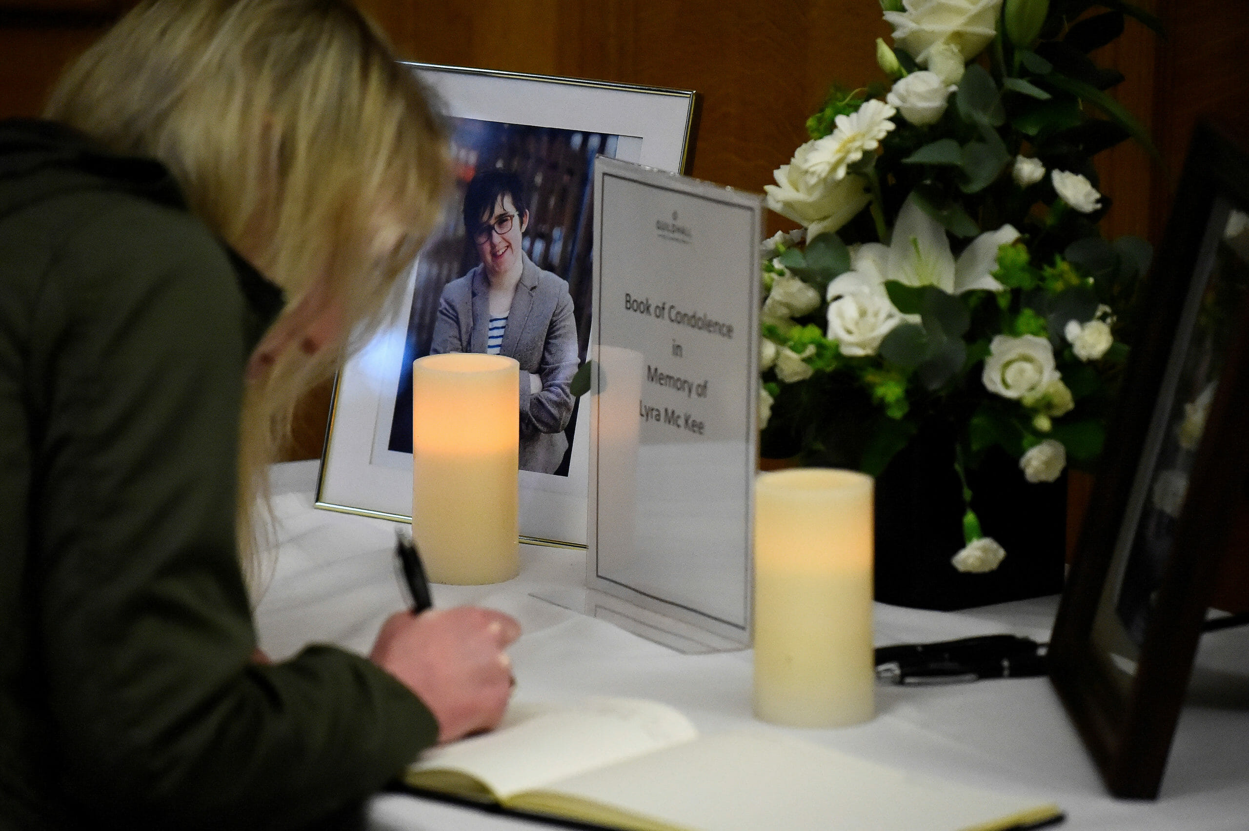 Βόρεια Ιρλανδία: Δύο συλλήψεις στο πλαίσιο της έρευνας για τη δολοφονία της Λάιρα ΜακΚι