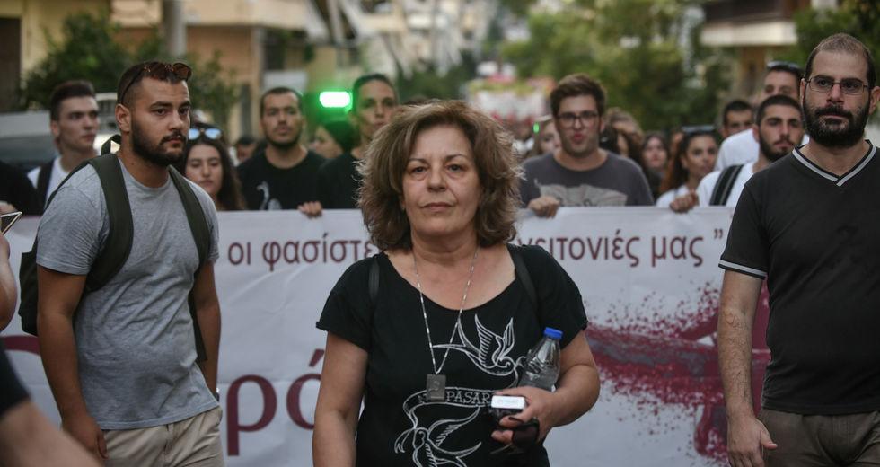 Μάγδα Φύσσα για αποφυλάκιση N. Μιχαλολιάκου: "Ξαναμαχαιρώνουν τον Παύλο"