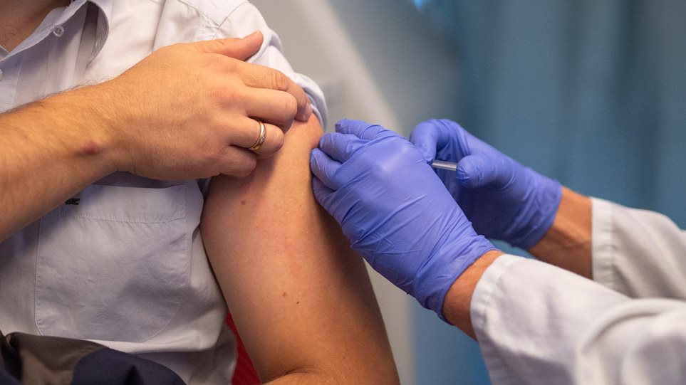 Όχι του Ευρωπαϊκού Κέντρου Πρόληψης και Ελέγχου Νοσημάτων (ECDC) στην  τρίτη δόση εμβολίου στο γενικό πληθυσμό