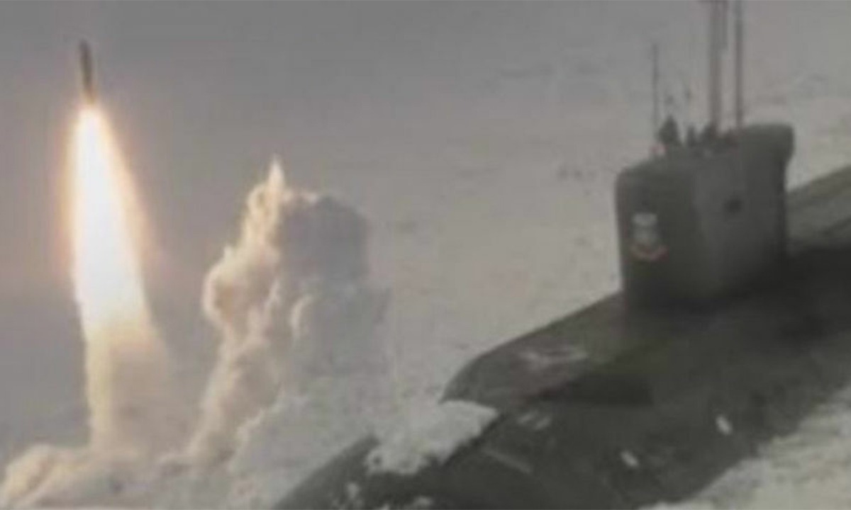 Νότια Κορέα: Εκτόξευσε  βαλλιστικό πύραυλο  από υποβρύχιο