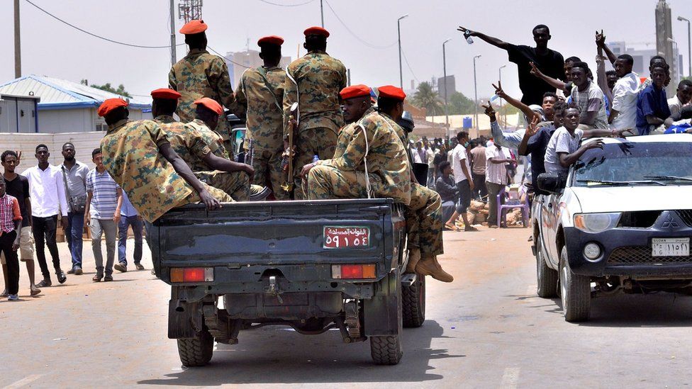Στρατιωτικό πραξικόπημα σε εξέλιξη στο Σουδάν