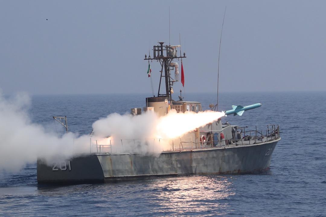 Το πολεμικό ναυτικό του Ιράν απέτρεψε επίθεση Σομαλών πειρατών, κατά ιρανικού τάνκερ