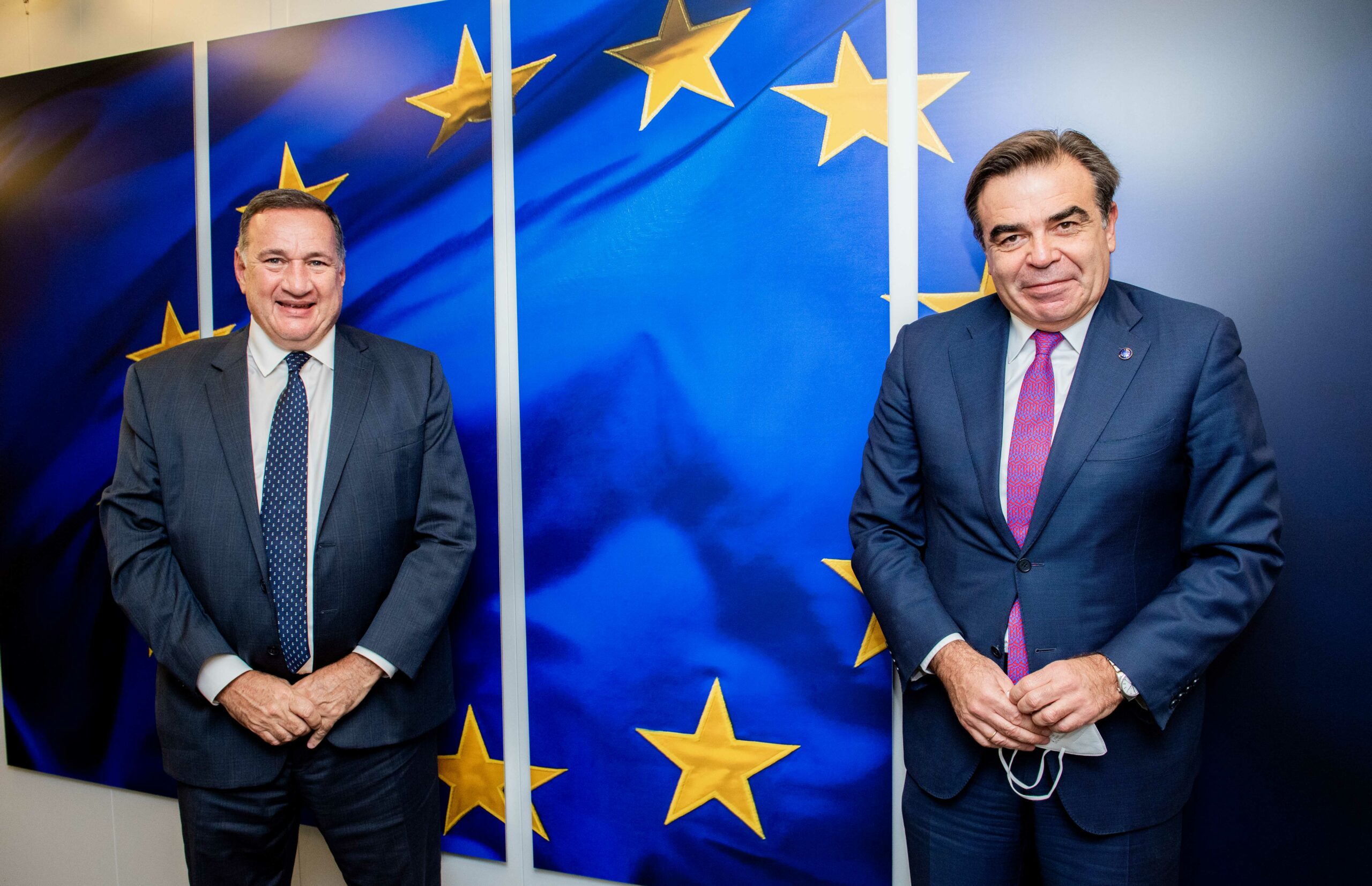 Συνάντηση του Σπύρου Καπράλου με τον Αντιπρόεδρο της Ευρωπαϊκής Ένωσης Μαργαρίτη Σχοινά
