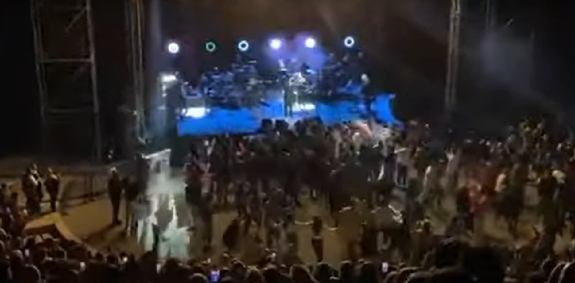 Θεσσαλονίκη: "Περίπατο πήγαν" τα μέτρα για τον κορωνοϊό στη συναυλία του Γιάννη Πάριου - Διαμαρτυρία dj για το mini lockdown