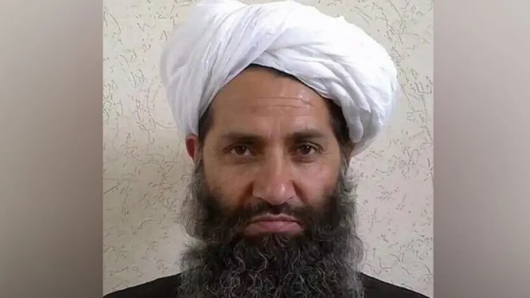 Πρώτη δημόσια εμφάνιση για τον μυστηριώδη «ανώτατο ηγέτη» των Ταλιμπάν, Χαϊμπατουλάχ Αχουντζάντα