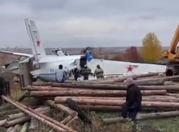Αεροπορικό δυστύχημα στη Ρωσία: 16 νεκροί και 7 τραυματίες από συντριβή αεροπλάνου(βίντεο)