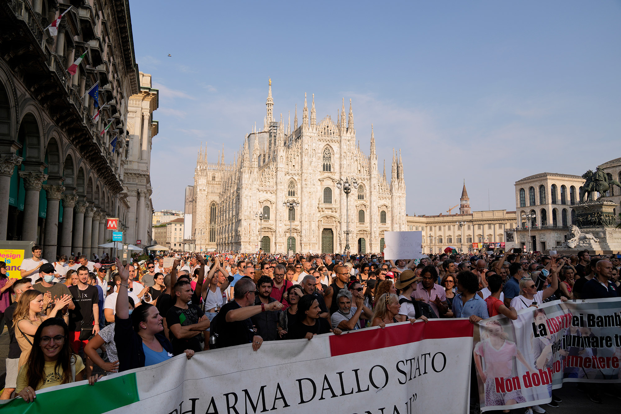 Ιταλία: Η κυβέρνηση θα απαγορεύσει τις διαδηλώσεις των αντιεμβολιαστών