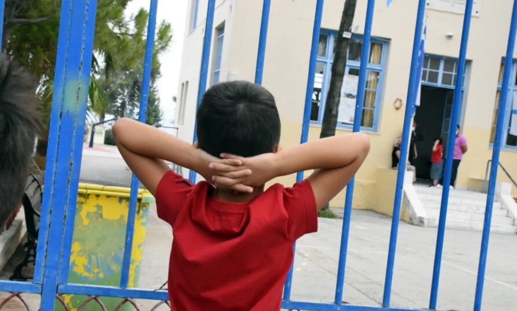 Ρόδος: Παρέμβαση εισαγγελέα για τους αρνητές γονείς που δεν στέλνουν τα παιδιά τους σχολείο