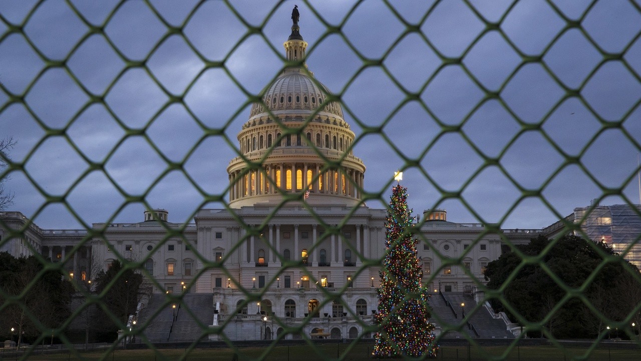 ΗΠΑ: Στο... παρα πέντε γλίτωσαν το shutdown