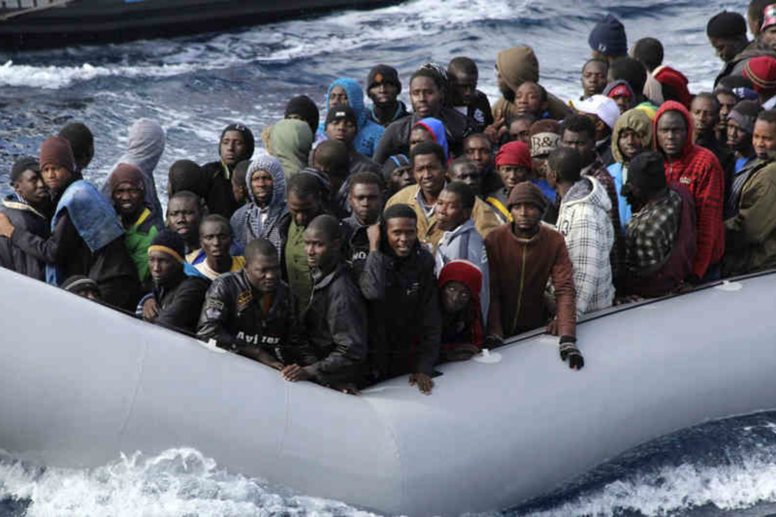 Πρόσφυγες και μετανάστες από την Τουρκία στην Ιταλία